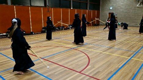 A fearless battle again @winston_kek
! #kendo #naginata #budo #kendoutrecht #SakuraKai #sport #utrecht #japanesesport #japanesefencing #martialarts